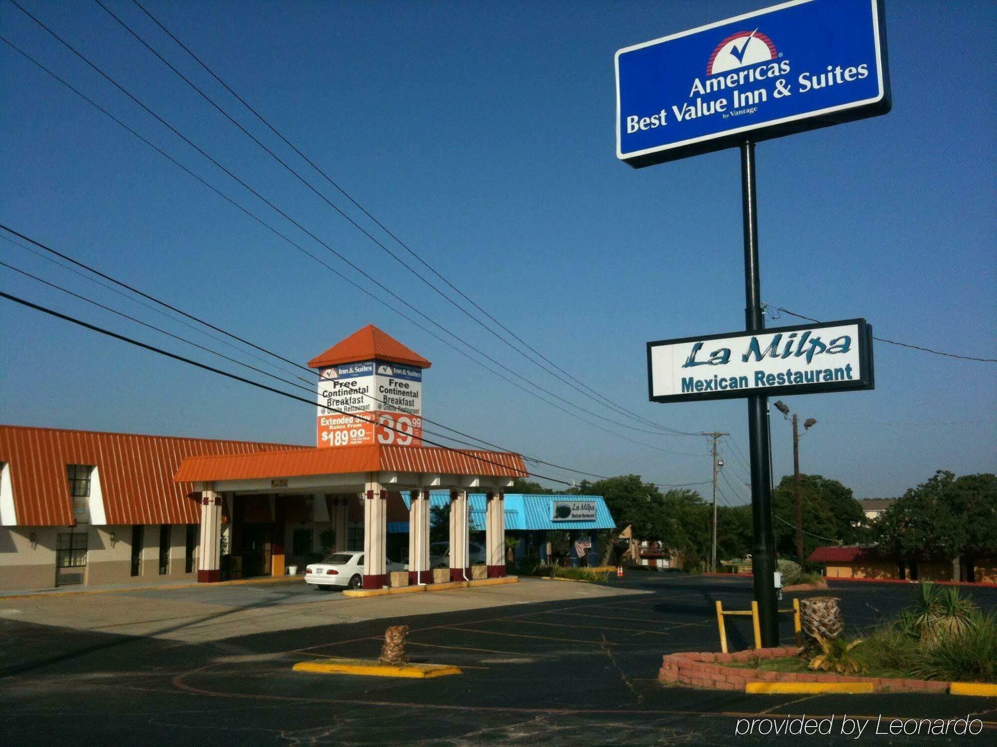 Economy Inn & Suites 덴턴 외부 사진